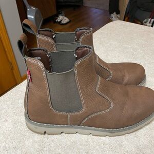 Men’s Levis boots